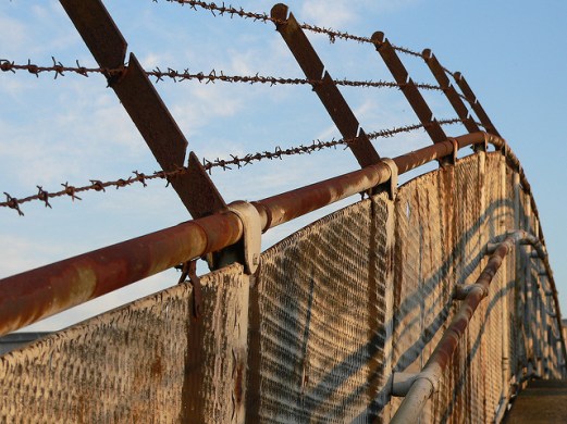 fence_fear_johas-bengtsson